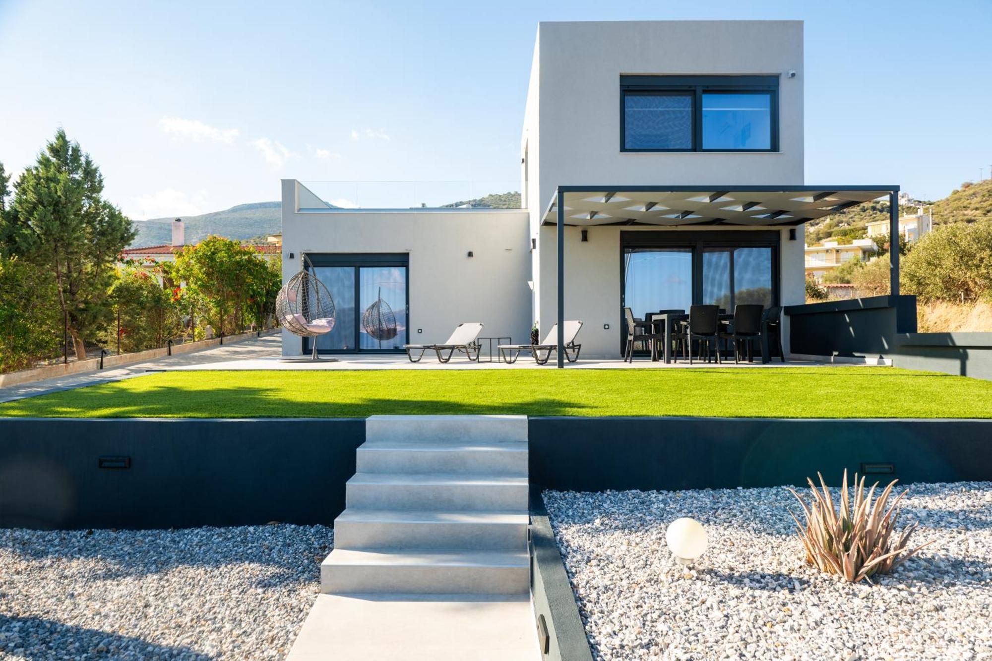 Luxury Akti Villa Alivérion